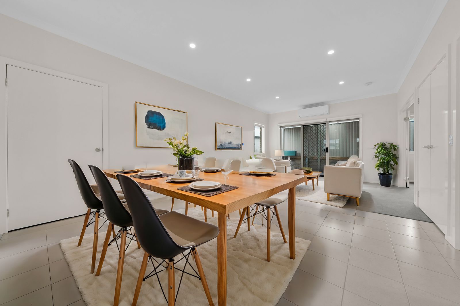 Villa interior at Carrum Downs