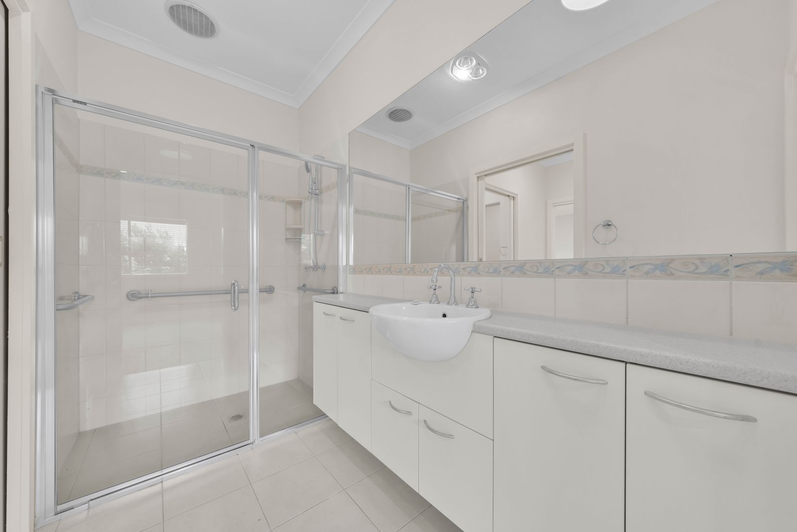 Villa living space at Carrum Downs